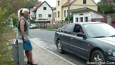Bbw Flickor Får Sperma I Munnen mogna damer porr Gifs