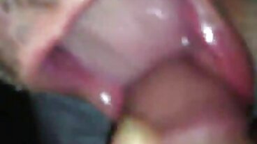 Tigerr lesbisk porr Benson Fötter Xxx